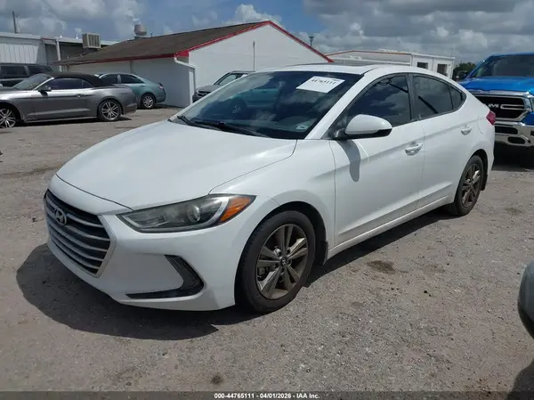5NPD84LF4JH279801 2018 HYUNDAI ELANTRA - Image 2