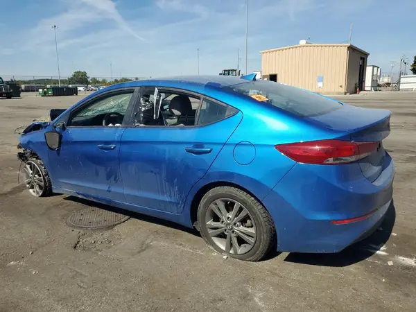 5NPD84LF4JH284206 2018 HYUNDAI ELANTRA - Image 2