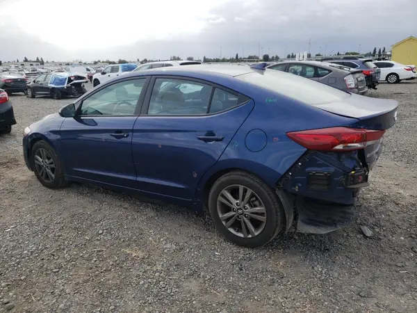 5NPD84LF4JH284383 2018 HYUNDAI ELANTRA - Image 2