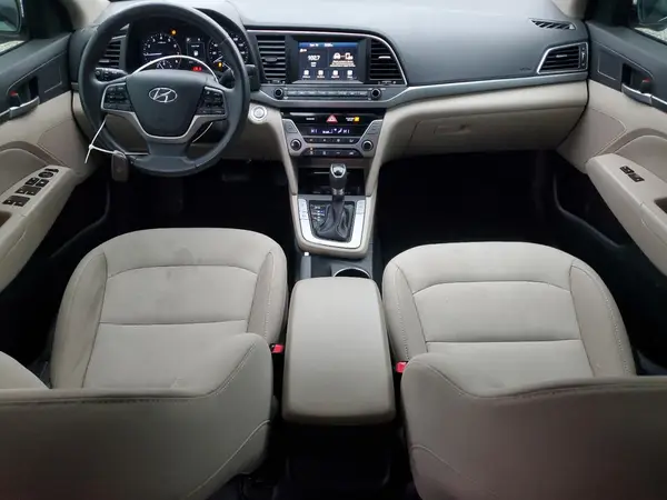 5NPD84LF4JH284805 2018 HYUNDAI ELANTRA - Image 8