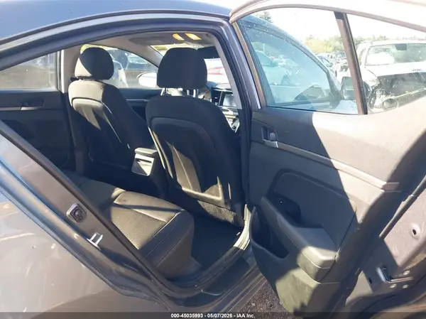 5NPD84LF4JH285792 2018 HYUNDAI ELANTRA - Image 8