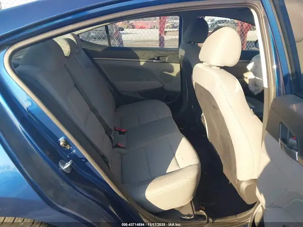 5NPD84LF4JH286537 2018 HYUNDAI ELANTRA - Image 8