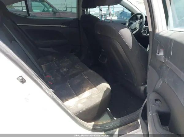 5NPD84LF4JH289406 2018 HYUNDAI ELANTRA - Image 8