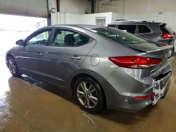 5NPD84LF4JH290863 2018 HYUNDAI ELANTRA - Image 2