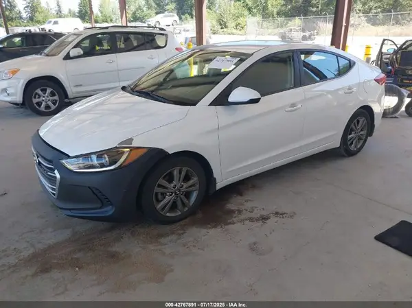 5NPD84LF4JH292676 2018 HYUNDAI ELANTRA - Image 2