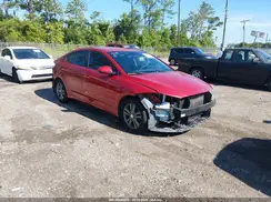 5NPD84LF4JH292922 2018 HYUNDAI ELANTRA