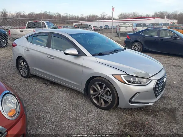 5NPD84LF4JH293312 2018 HYUNDAI ELANTRA - Image 1