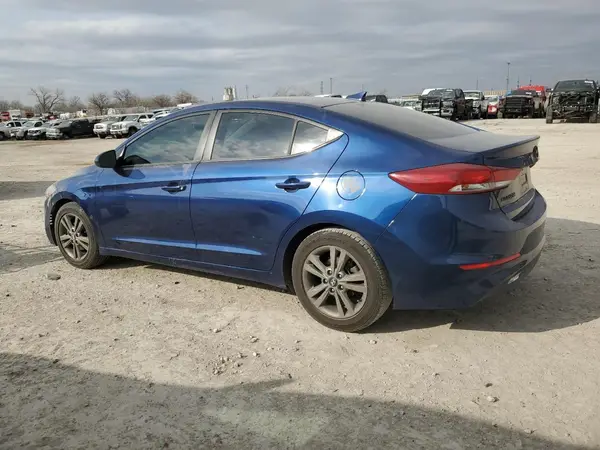 5NPD84LF4JH293424 2018 HYUNDAI ELANTRA - Image 2