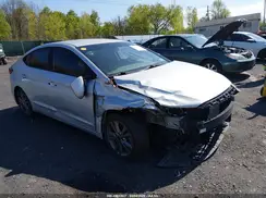 5NPD84LF4JH295111 2018 HYUNDAI ELANTRA