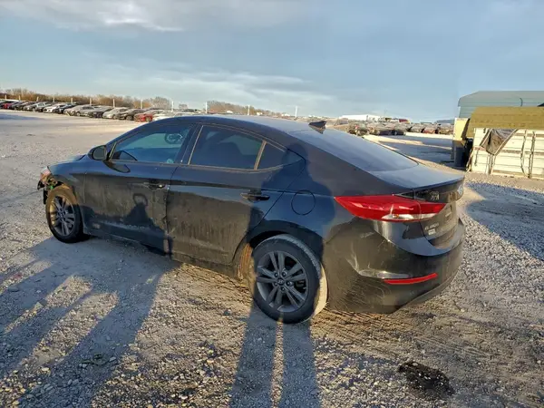5NPD84LF4JH296520 2018 HYUNDAI ELANTRA - Image 2