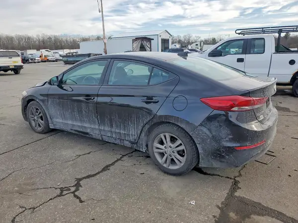 5NPD84LF4JH297022 2018 HYUNDAI ELANTRA - Image 2