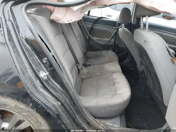 5NPD84LF4JH299708 2018 HYUNDAI ELANTRA - Image 8