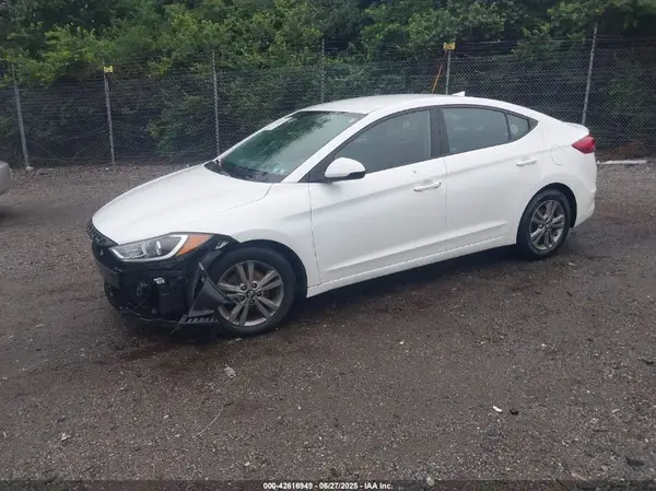 5NPD84LF4JH302137 2018 HYUNDAI ELANTRA - Image 2