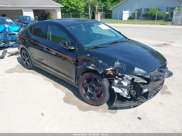 5NPD84LF4JH302686 2018 HYUNDAI ELANTRA - Image 1