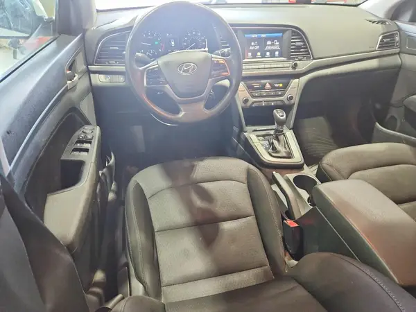 5NPD84LF4JH303157 2018 HYUNDAI ELANTRA - Image 8