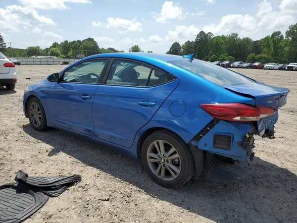 5NPD84LF4JH305457 2018 HYUNDAI ELANTRA - Image 2