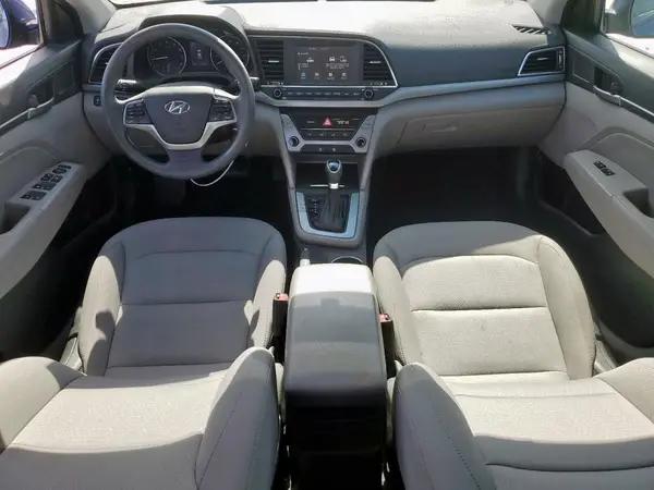 5NPD84LF4JH305670 2018 HYUNDAI ELANTRA - Image 8