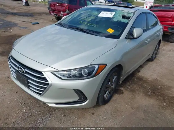 5NPD84LF4JH306897 2018 HYUNDAI ELANTRA - Image 2