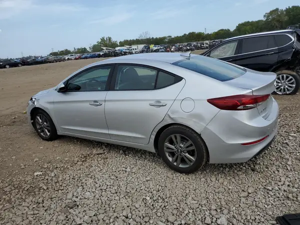 5NPD84LF4JH308049 2018 HYUNDAI ELANTRA - Image 2