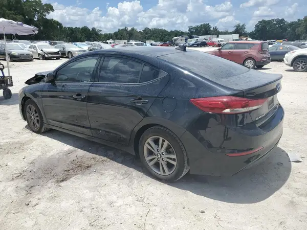 5NPD84LF4JH308214 2018 HYUNDAI ELANTRA - Image 2