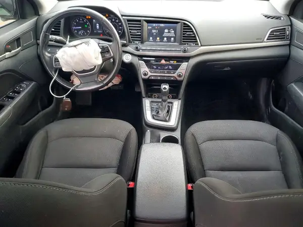5NPD84LF4JH309511 2018 HYUNDAI ELANTRA - Image 8