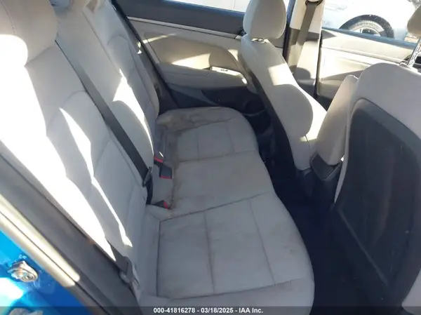 5NPD84LF4JH309525 2018 HYUNDAI ELANTRA - Image 8