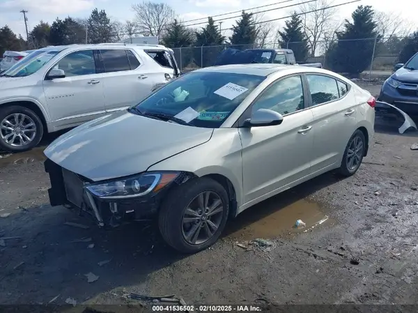 5NPD84LF4JH310321 2018 HYUNDAI ELANTRA - Image 2