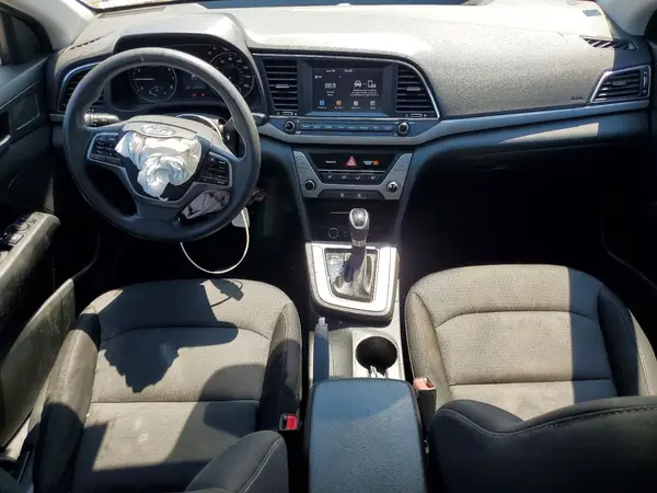 5NPD84LF4JH311047 2018 HYUNDAI ELANTRA - Image 8
