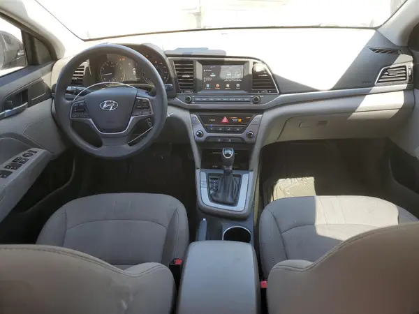 5NPD84LF4JH311114 2018 HYUNDAI ELANTRA - Image 8