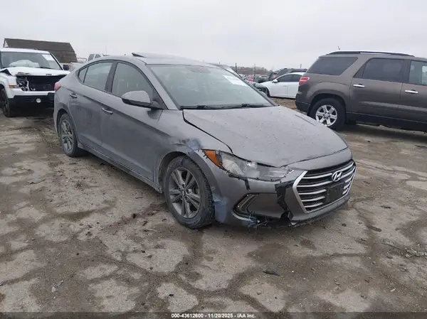 5NPD84LF4JH312571 2018 HYUNDAI ELANTRA - Image 1