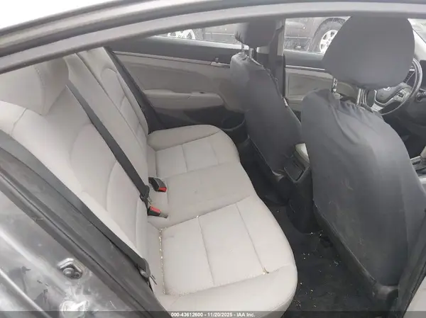 5NPD84LF4JH312571 2018 HYUNDAI ELANTRA - Image 8