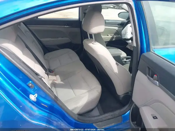 5NPD84LF4JH313235 2018 HYUNDAI ELANTRA - Image 8