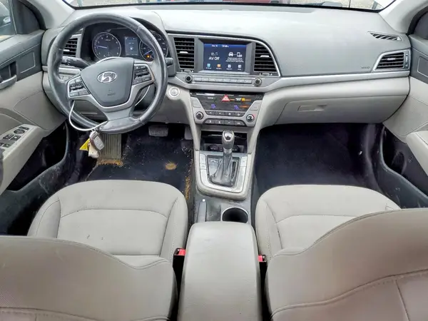 5NPD84LF4JH316054 2018 HYUNDAI ELANTRA - Image 8