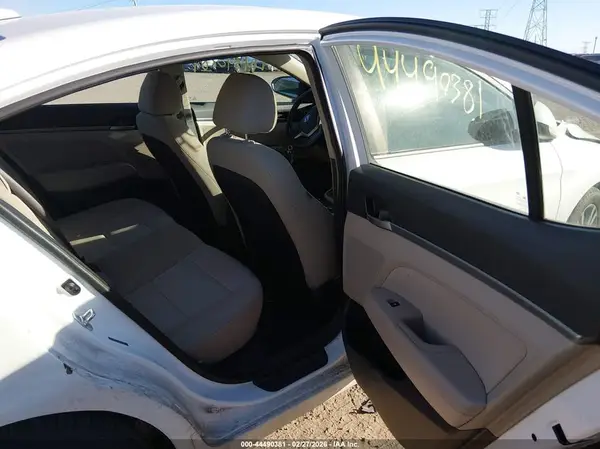 5NPD84LF4JH316572 2018 HYUNDAI ELANTRA - Image 8