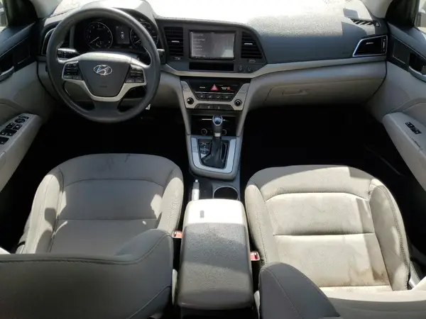 5NPD84LF4JH318984 2018 HYUNDAI ELANTRA - Image 8