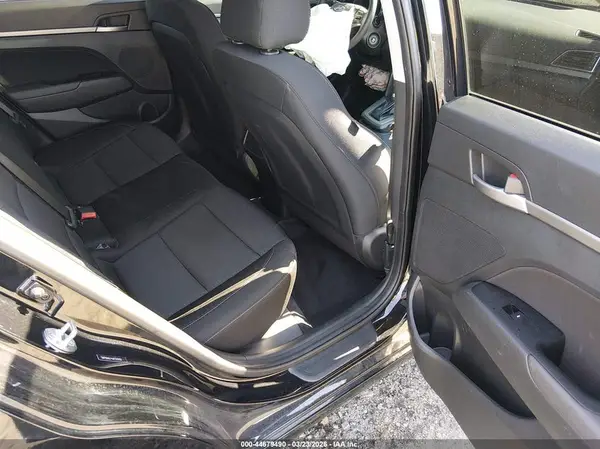 5NPD84LF4JH319102 2018 HYUNDAI ELANTRA - Image 8