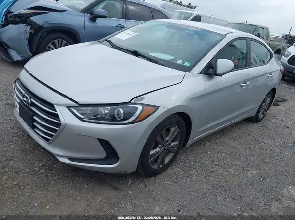 5NPD84LF4JH319925 2018 HYUNDAI ELANTRA - Image 2
