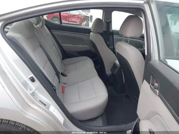 5NPD84LF4JH319925 2018 HYUNDAI ELANTRA - Image 8