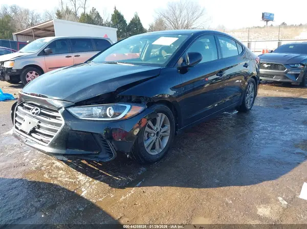 5NPD84LF4JH321478 2018 HYUNDAI ELANTRA - Image 2