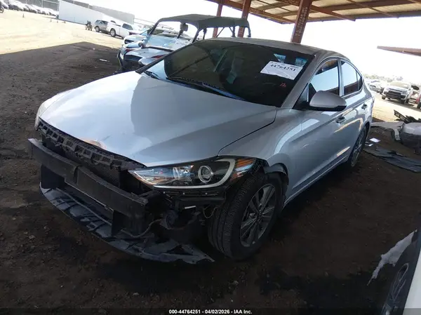 5NPD84LF4JH321836 2018 HYUNDAI ELANTRA - Image 2