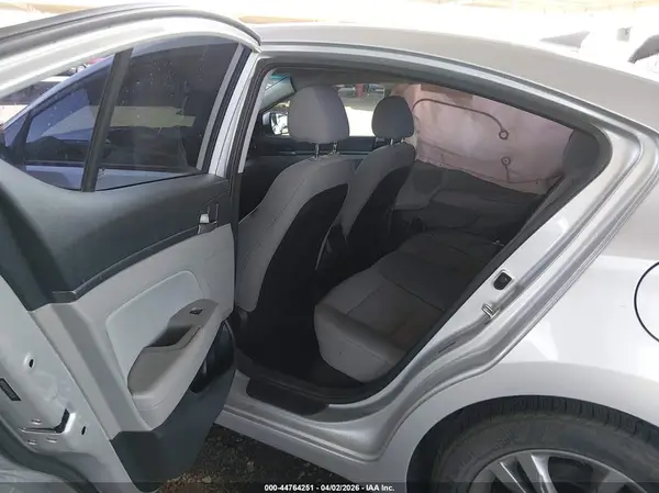 5NPD84LF4JH321836 2018 HYUNDAI ELANTRA - Image 8