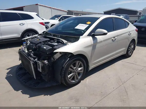 5NPD84LF4JH322002 2018 HYUNDAI ELANTRA - Image 2