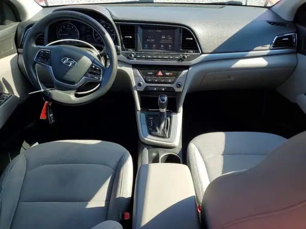 5NPD84LF4JH323330 2018 HYUNDAI ELANTRA - Image 8