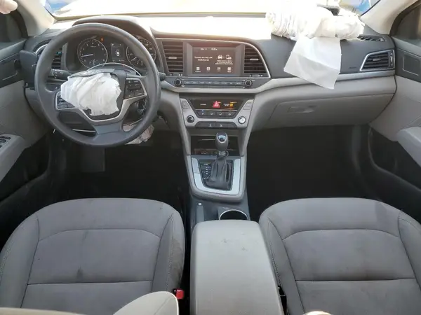 5NPD84LF4JH325000 2018 HYUNDAI ELANTRA - Image 8