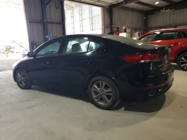 5NPD84LF4JH326602 2018 HYUNDAI ELANTRA - Image 2
