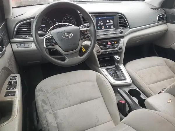 5NPD84LF4JH327040 2018 HYUNDAI ELANTRA - Image 8