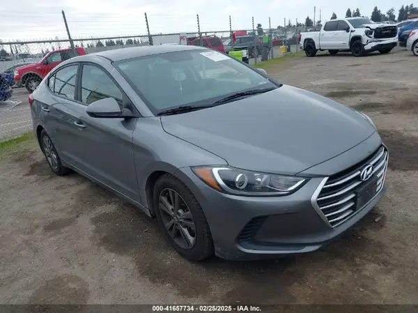 5NPD84LF4JH327720 2018 HYUNDAI ELANTRA - Image 1