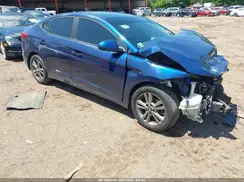 5NPD84LF4JH327992 2018 HYUNDAI ELANTRA
