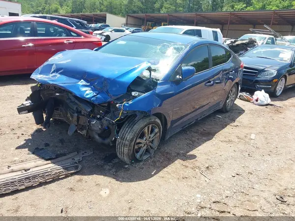 5NPD84LF4JH327992 2018 HYUNDAI ELANTRA - Image 2