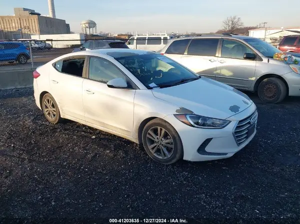 5NPD84LF4JH328527 2018 HYUNDAI ELANTRA - Image 1